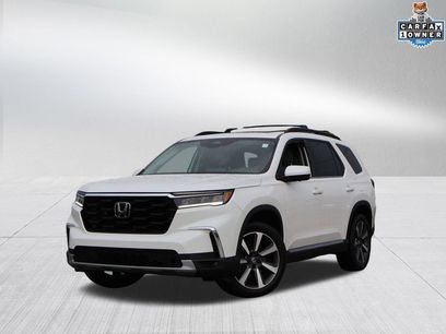 Used 2025 Honda Pilot Elite