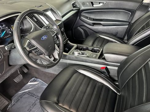 Used 2019 Ford Edge SEL w/ Equipment Group 201A image 11