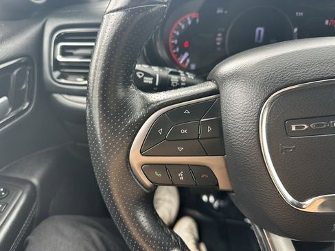 Used 2023 Dodge Durango SXT image 25
