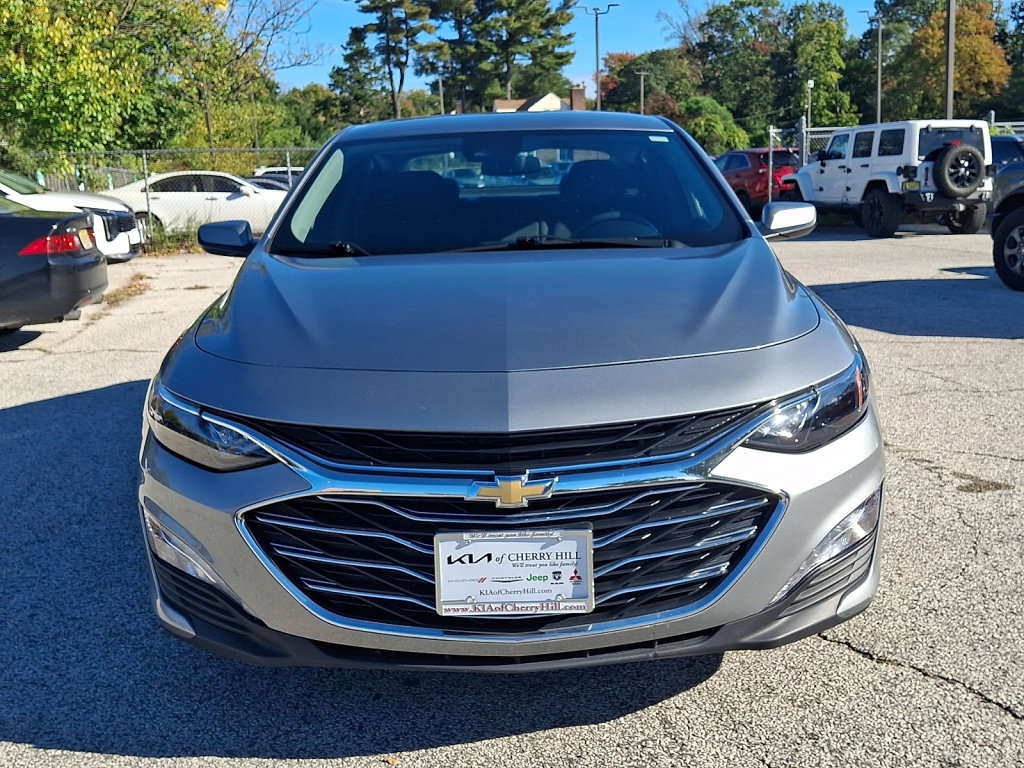 Used 2025 Chevrolet Malibu LT FWD image 8