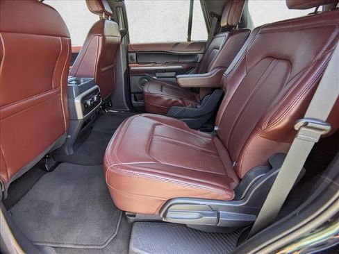 Used 2024 Ford Expedition Limited AWD/4WD image 20