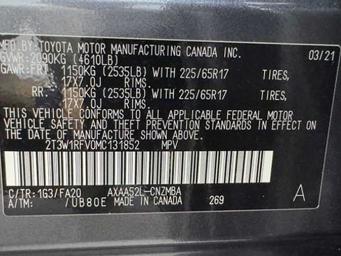 Used 2021 Toyota RAV4 XLE FWD image 35