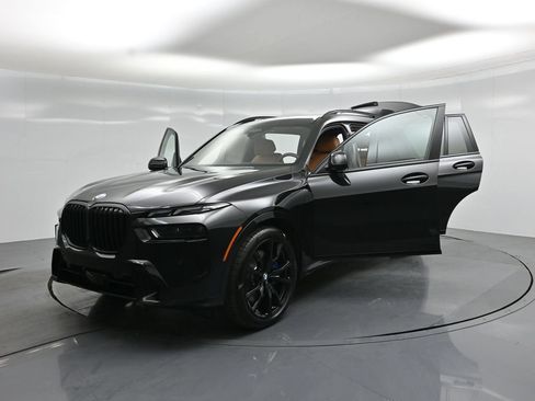 Used 2026 BMW X7 xDrive40i w/ Executive Package AWD/4WD image 33