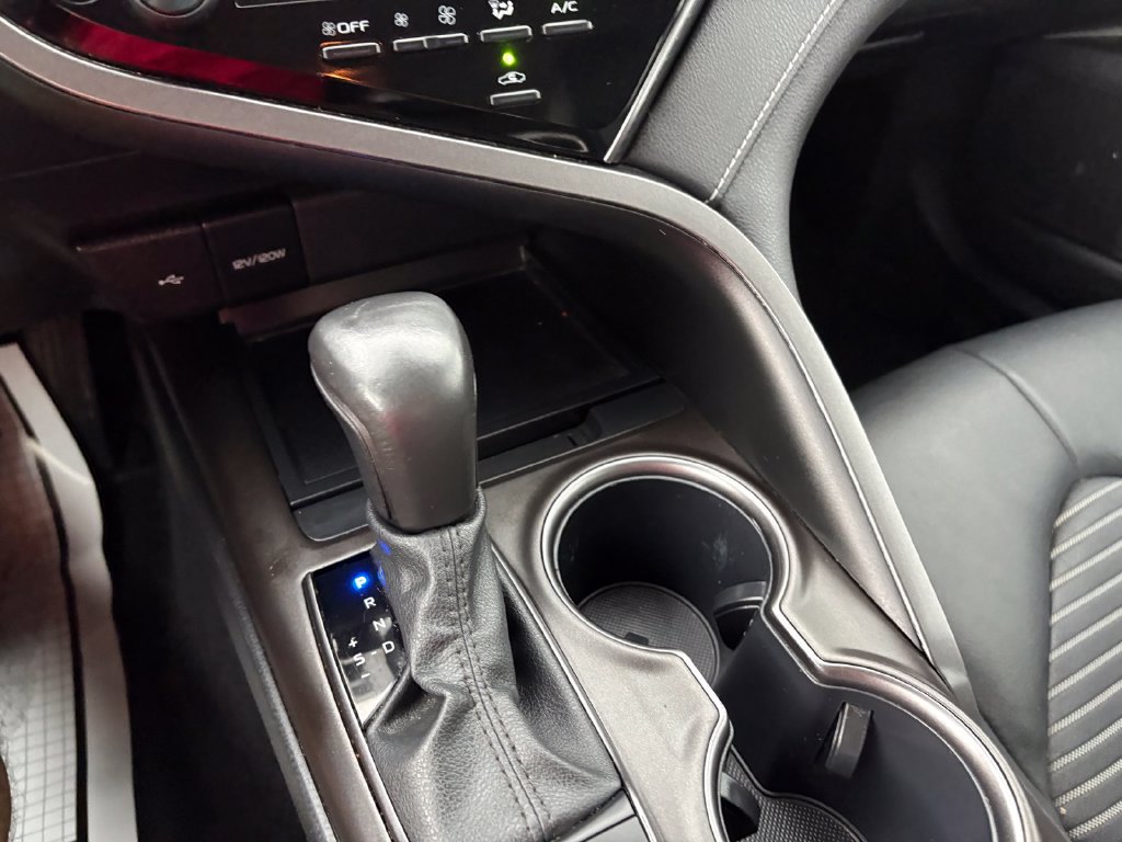 Used 2024 Toyota Camry SE FWD image 15
