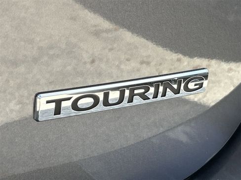 Used 2025 Honda Odyssey Touring image 25