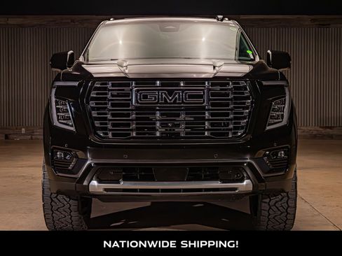 Used 2026 GMC Yukon Denali Ultimate w/ LPO, Illumination Package AWD/4WD image 4