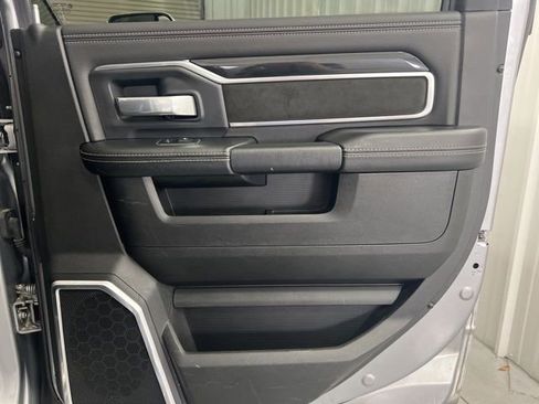 Used 2022 RAM 2500 Laramie image 19