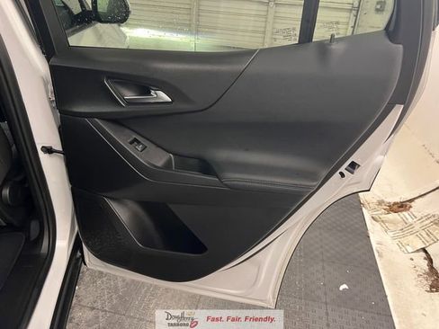 Used 2025 Chevrolet Equinox LT FWD image 33