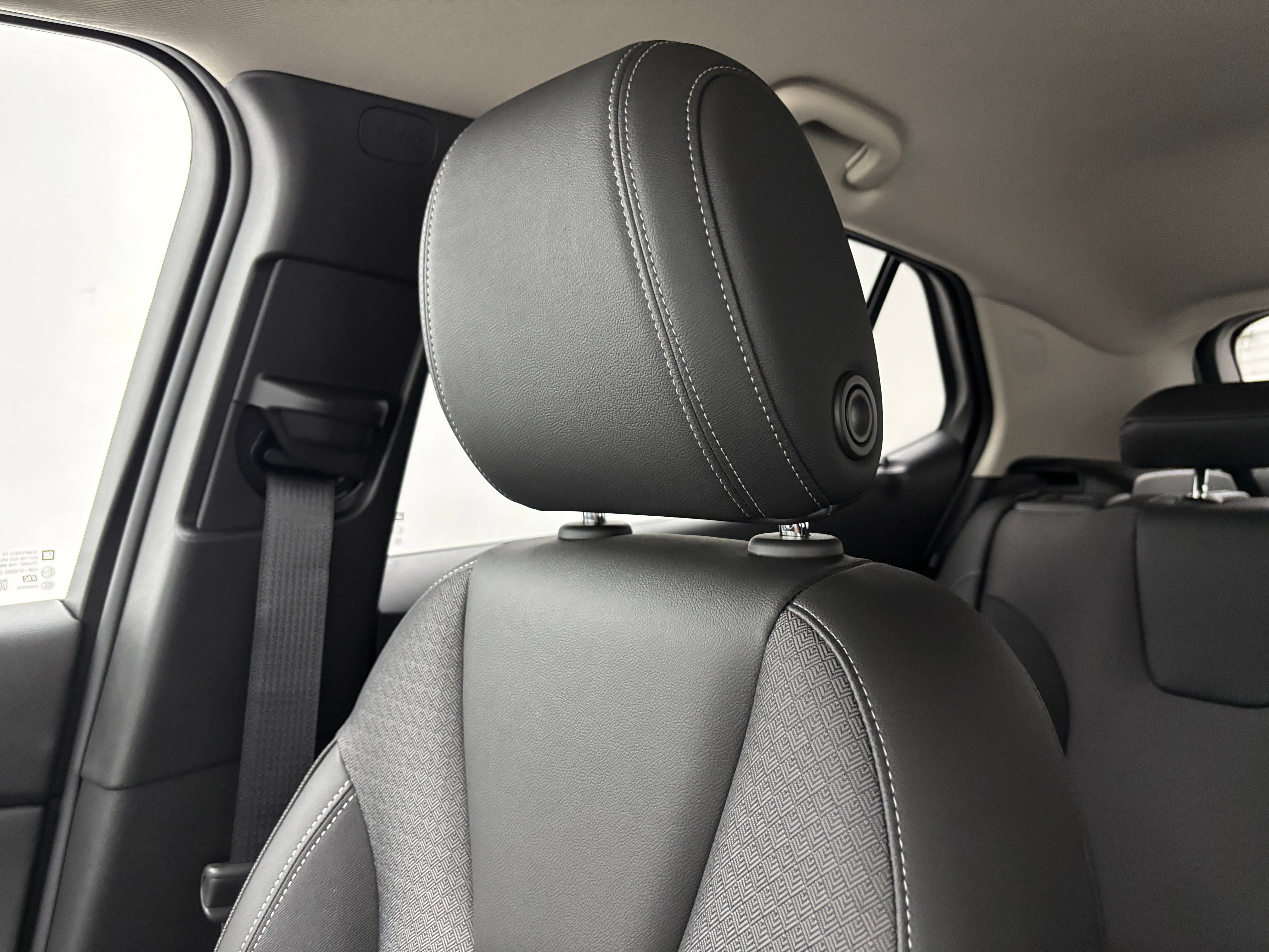 New 2026 Buick Encore GX Preferred w/ Advanced Technology Package FWD image 39