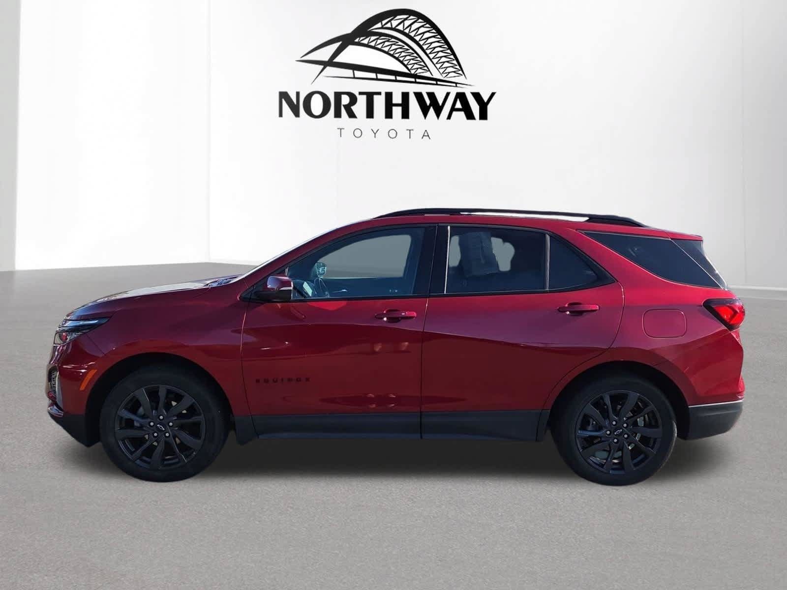 Used 2024 Chevrolet Equinox RS w/ RS Leather Package AWD/4WD image 6