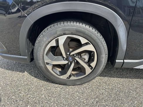 Certified 2023 Subaru Forester Touring AWD/4WD image 6