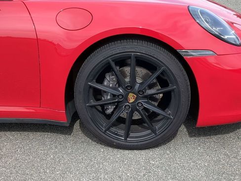 Used 2021 Porsche 911 Carrera w/ Premium Package image 10