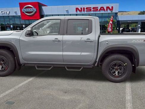 New 2026 Nissan Frontier PRO-4X w/ Pro-4x Convenience Package AWD/4WD image 6