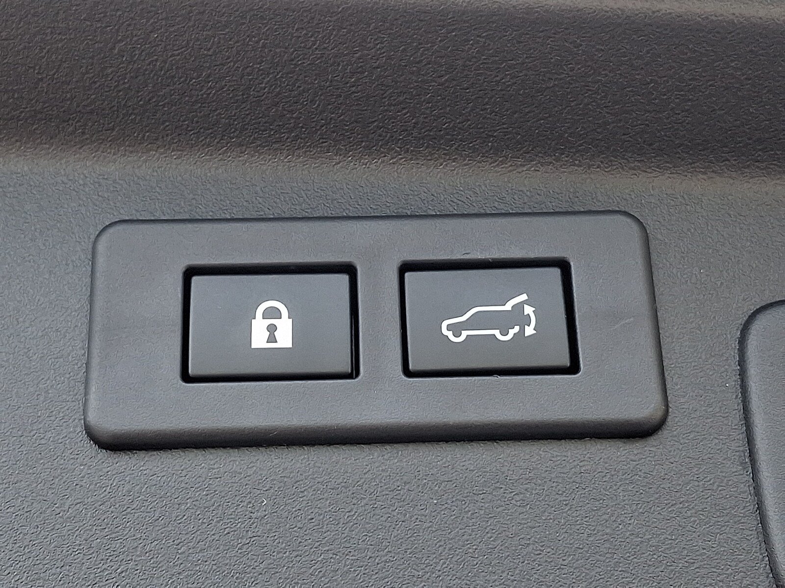 Certified 2026 Subaru Outback Premium AWD/4WD image 30