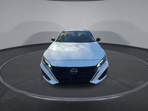 Used 2024 Nissan Altima 2.5 S image 6