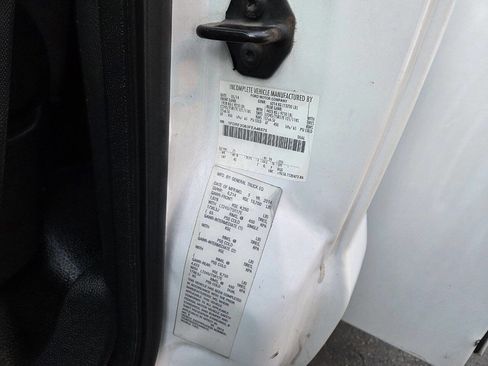 Used 2015 Ford F350 XL w/ Trailer Tow Package image 28