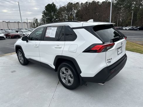 Certified 2025 Toyota RAV4 XLE image 8