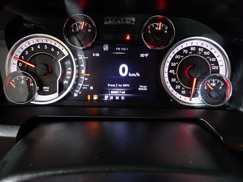 Used 2019 RAM 1500 Classic Warlock AWD/4WD image 27