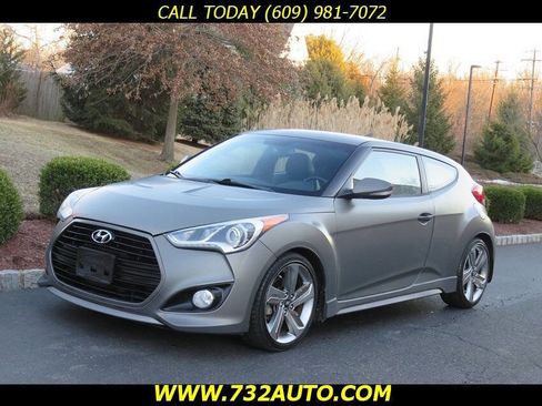 Used 2015 Hyundai Veloster Turbo image 1