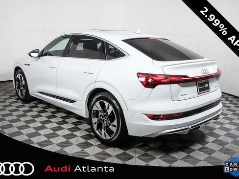 Used 2022 Audi e-tron Prestige w/ Prestige Package image 29