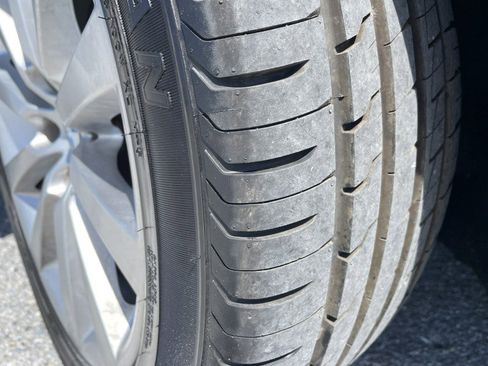 Used 2014 BMW 550i Sedan w/ Executive Package image 26