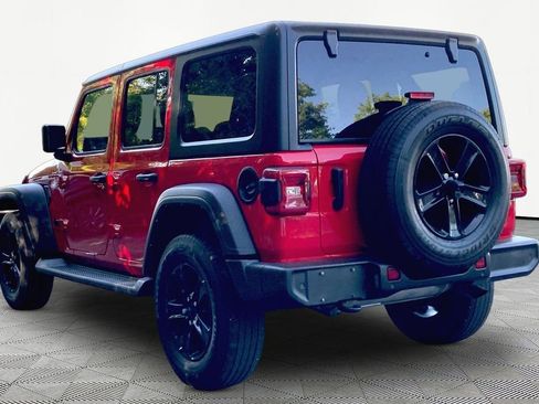 Used 2022 Jeep Wrangler Unlimited Sport AWD/4WD image 4