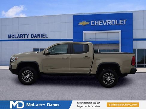 Used 2021 Chevrolet Colorado ZR2 AWD/4WD image 3