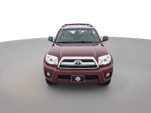Used 2007 Toyota 4Runner SR5 AWD/4WD image 2