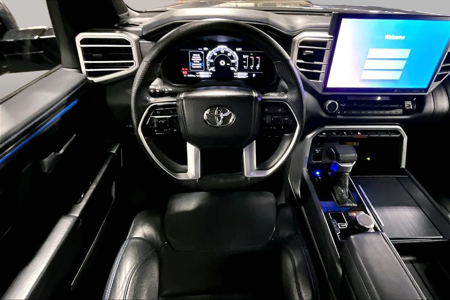 Used 2024 Toyota Tundra Platinum AWD/4WD image 6