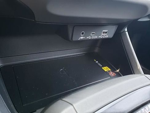 Used 2024 Subaru Crosstrek 2.5i Limited image 19