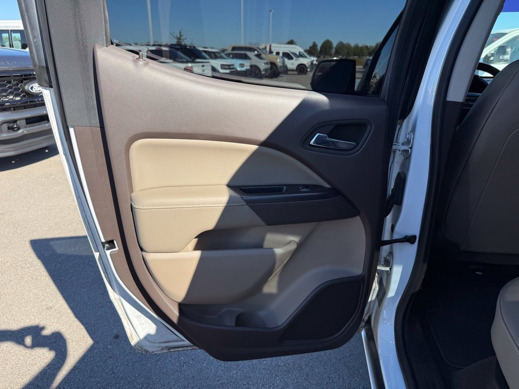 Used 2016 GMC Canyon SLT w/ Trailering Package RWD image 15