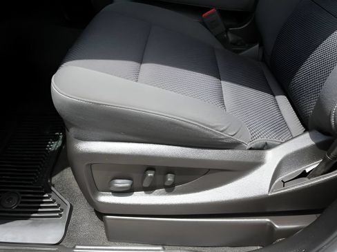 Used 2018 Chevrolet Silverado 1500 LT w/ Texas Edition RWD image 14
