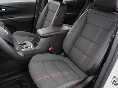 Used 2024 Chevrolet Equinox RS w/ LPO, Floor Liner Package FWD image 22