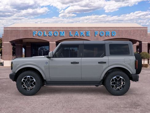 New 2026 Ford Bronco Outer Banks AWD/4WD image 3