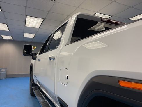 Certified 2025 GMC Sierra 2500 SLT w/ SLT Premium Package image 20