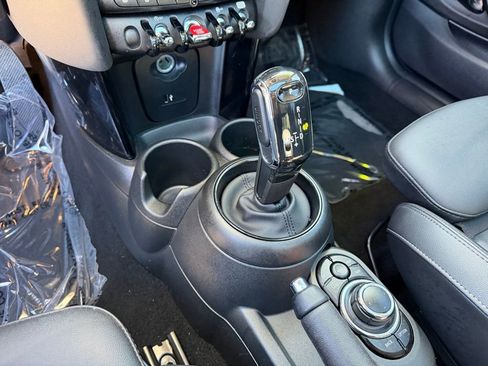 Used 2024 MINI Cooper S image 25