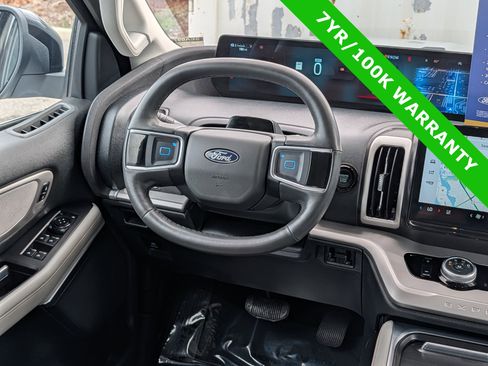Certified 2025 Ford Expedition Active RWD image 20