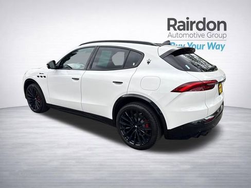 Used 2025 Maserati Grecale Modena AWD/4WD image 5