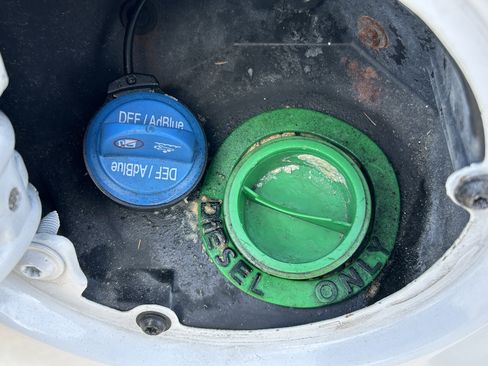 Used 2016 RAM 1500 Laramie Longhorn w/ Convenience Group image 6