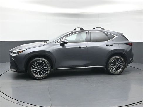 Used 2023 Lexus NX 350 AWD image 2
