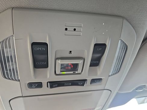 Used 2022 Toyota Highlander XLE image 67