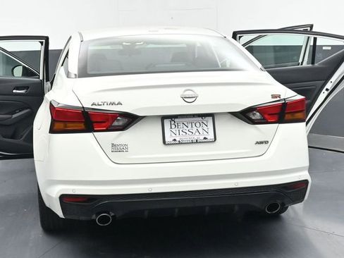 Used 2025 Nissan Altima 2.5 SR AWD/4WD image 47