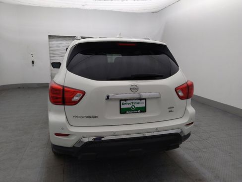 Used 2020 Nissan Pathfinder SL AWD/4WD image 6