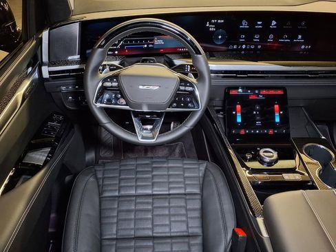 New 2026 Cadillac Escalade V AWD/4WD image 13