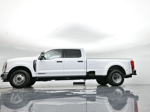 New 2026 Ford F350 XLT RWD image 7
