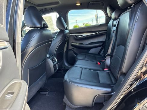 Used 2023 INFINITI QX55 Luxe w/ Cargo Package image 12