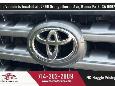 Used 2013 Toyota Sequoia Platinum RWD image 65