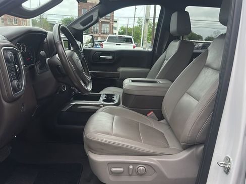 Used 2022 Chevrolet Silverado 1500 RST image 10