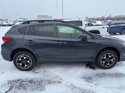 Used 2019 Subaru Crosstrek 2.0i Premium w/ Eyesight System image 4