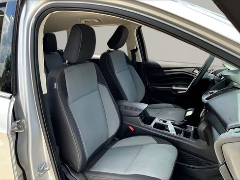 Used 2019 Ford Escape SE AWD/4WD image 28
